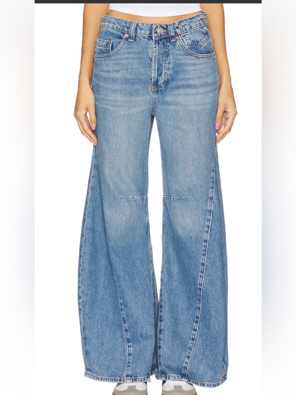New We The Free Eden High Slouchy Flare blue Jeans size 27 button fly